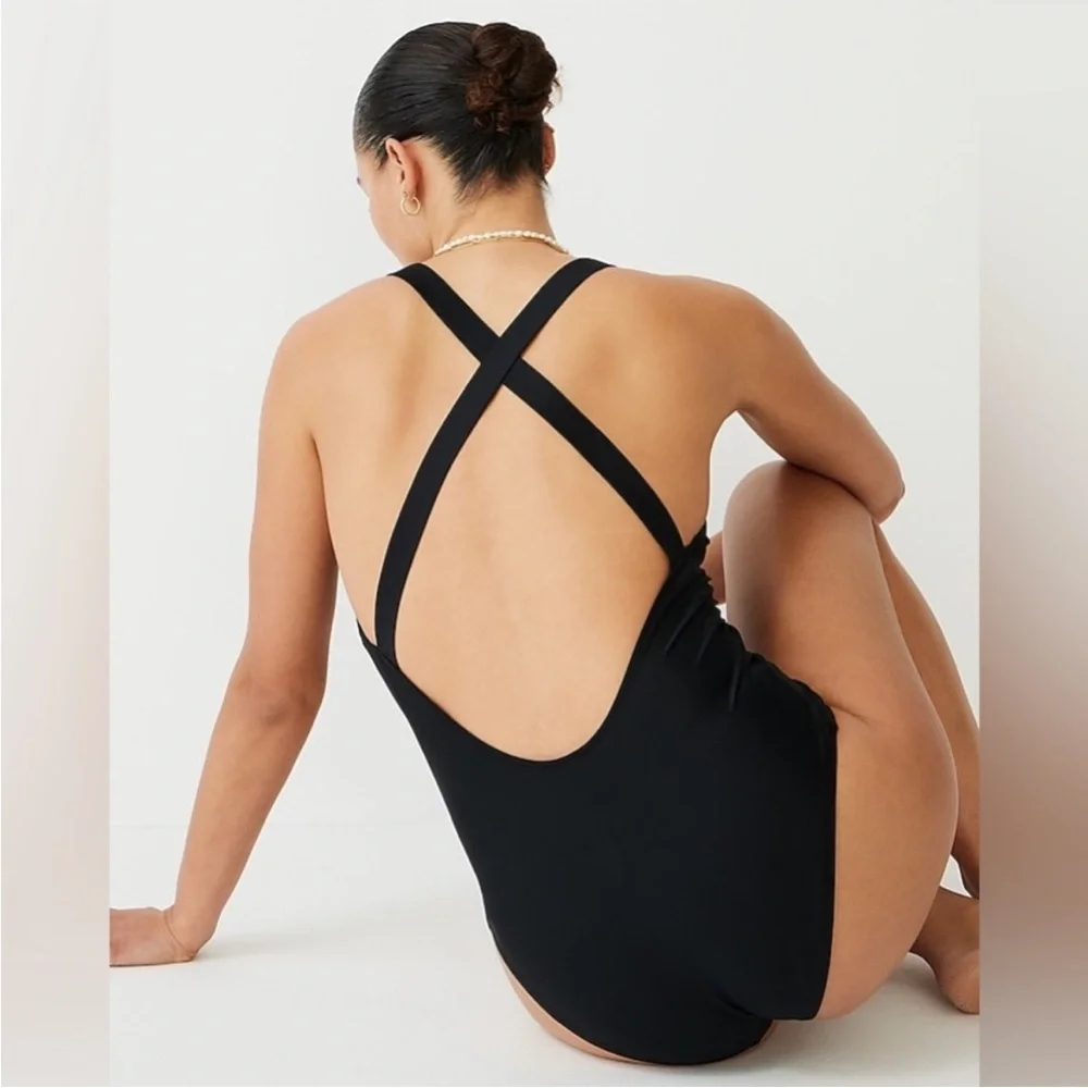 J. Crew High-Support Cross-Back One-Piece Swimsuit | Size 8 Long Torso - Picture 2 of 9